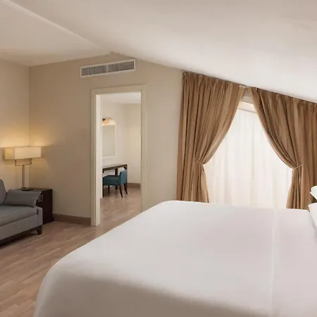 מלון Sheraton Parco De Medici