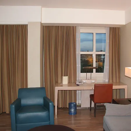 Hotel Sheraton Parco De Medici 4*