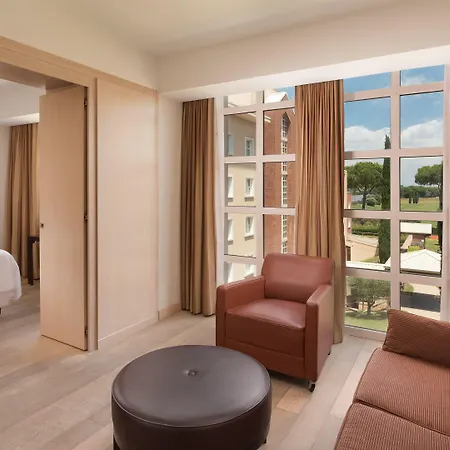 מלון Sheraton Parco De Medici