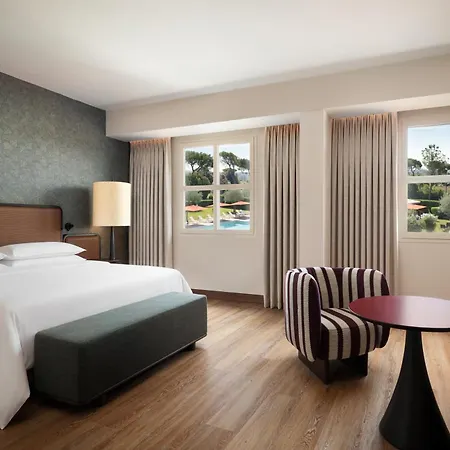 Sheraton Parco De Medici Рим