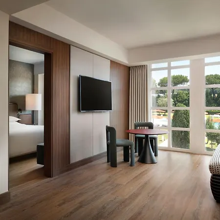 Sheraton Parco De Medici Отель 4*