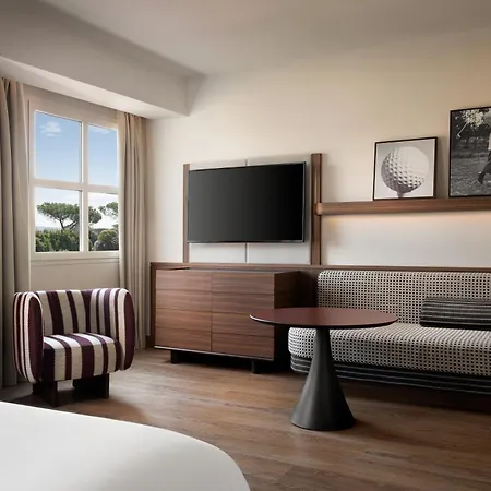 Hotel Sheraton Parco De Medici 4*