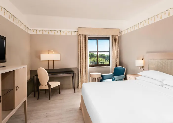 Sheraton Parco De Medici Hotell 4*