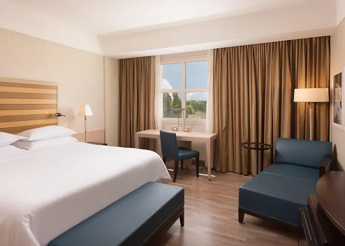 Sheraton Parco De Medici 4*