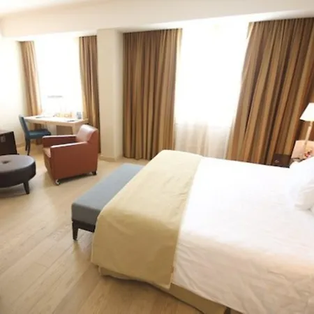 Sheraton Parco De Medici 4*